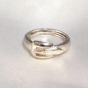 Avon Size 9 Silvertone Belt buckle Ring Fashion